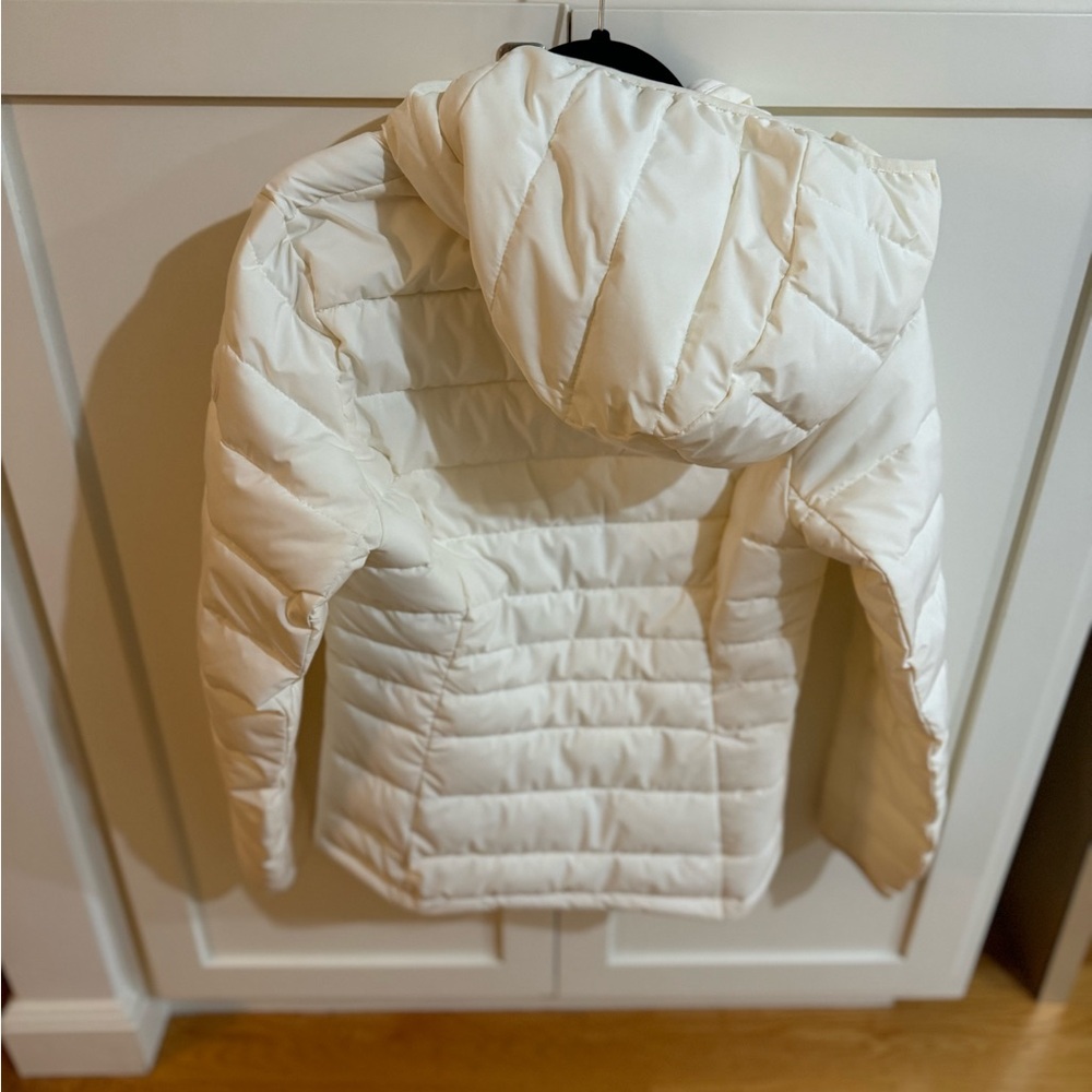 Abercrombie Cream Puffer Jacket with Hood Sz Medium